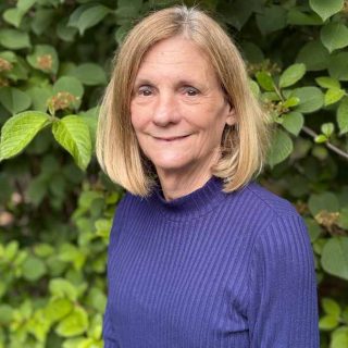 Kim Whitson headshot